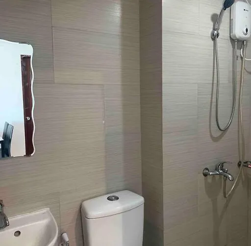 Apartamento Lovely Spacious With Balcony *